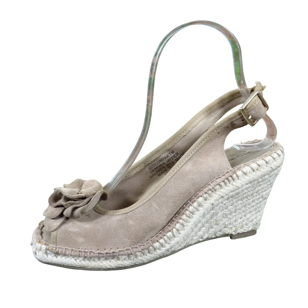 Bandolino Compakt Women Espadrille Wedge 6.5 Summer Dress Sandal Taupe Leather